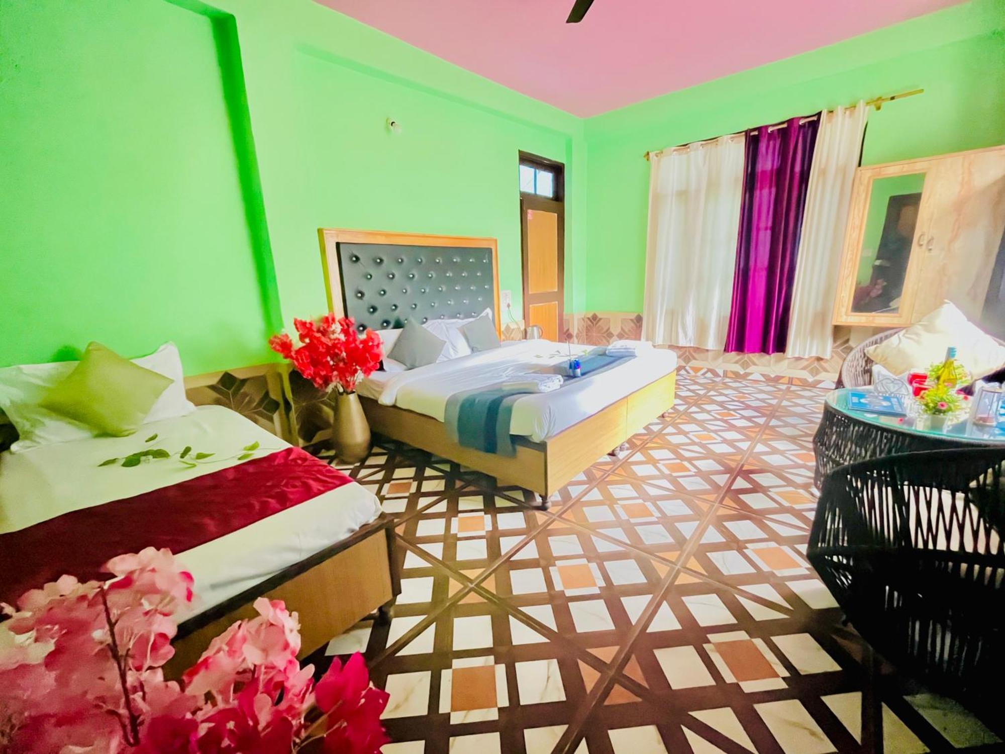 Russian Unit Kasol By Valley ภายนอก รูปภาพ