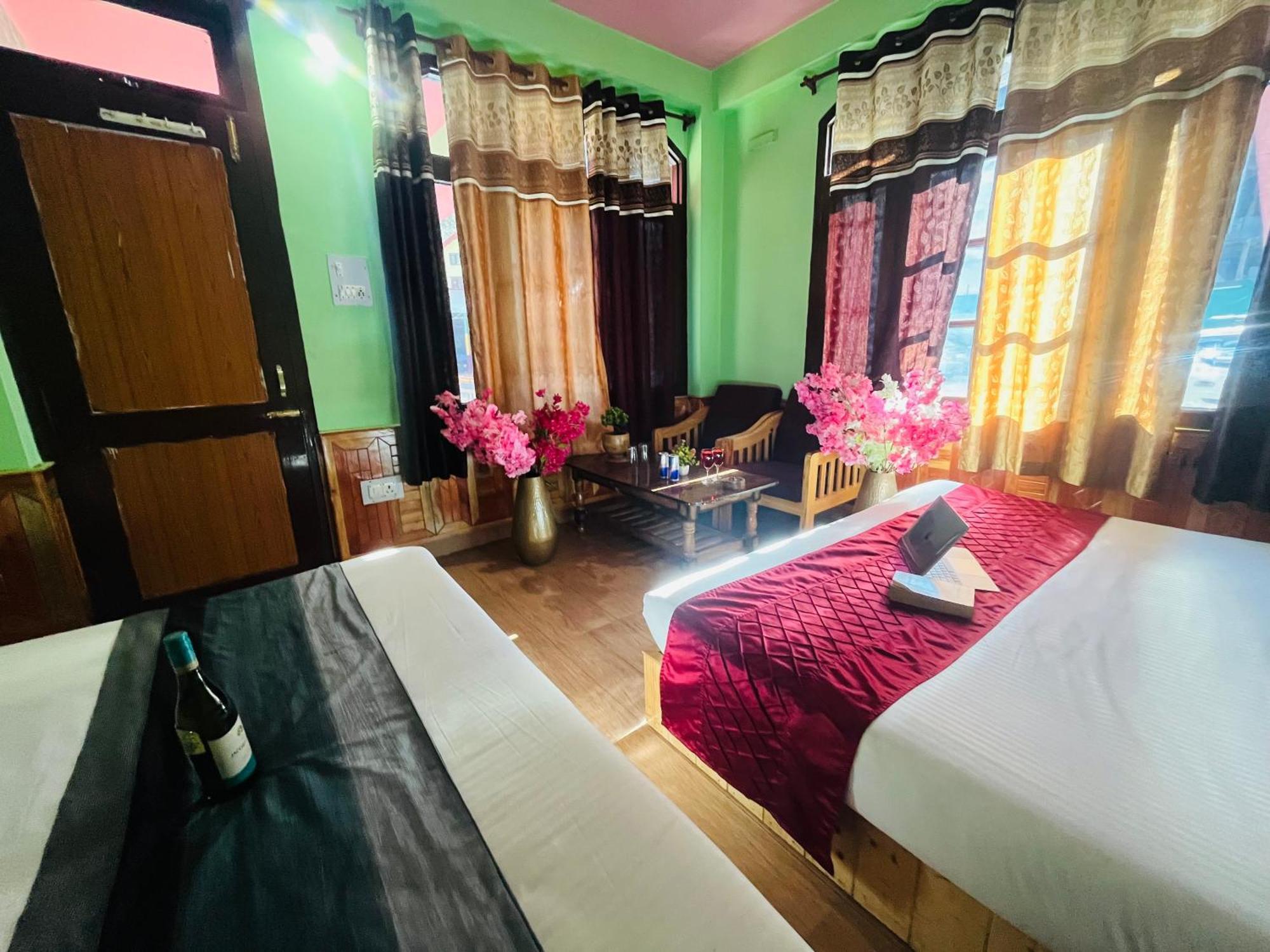 Russian Unit Kasol By Valley ภายนอก รูปภาพ