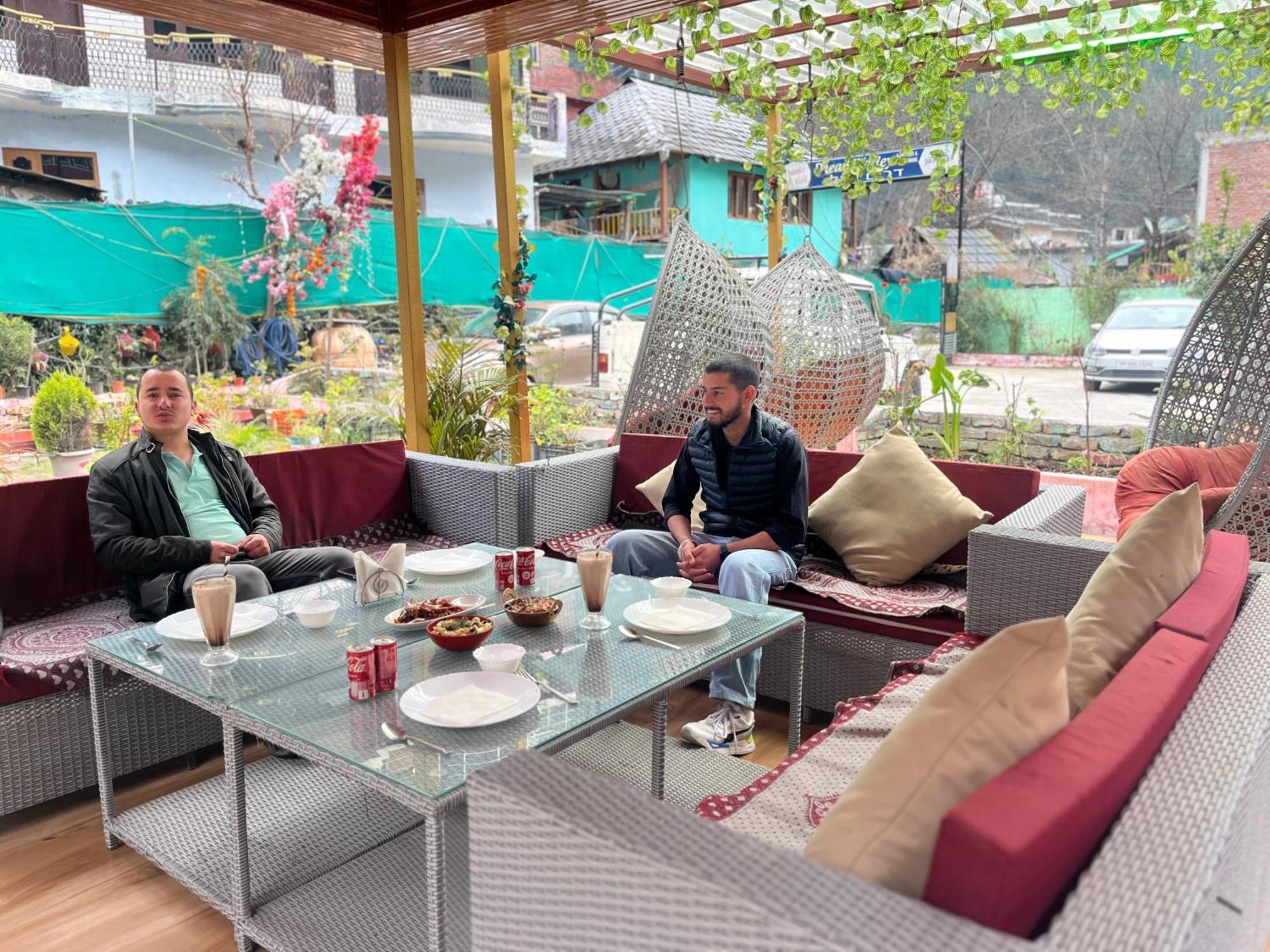 Russian Unit Kasol By Valley ภายนอก รูปภาพ
